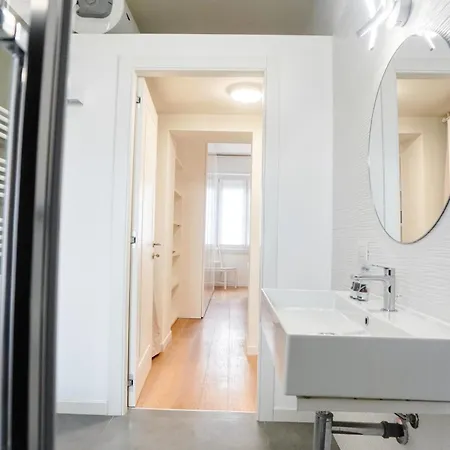 Piranesi Boutique - Modern Design 5 Mins From Linate Airport Apartament